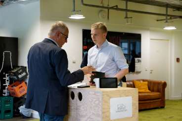 "Farmerscent" beim Speed-Dating mit Vertretern aus der Wirtschaft.