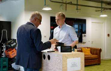 "Farmerscent" beim Speed-Dating mit Vertretern aus der Wirtschaft.