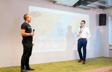 Begrüßung beim Demo Day von TechQuartier und Rentenbank